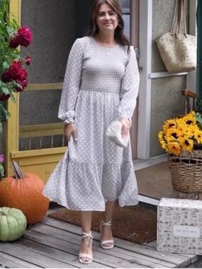 Jilly Box Mad About Style The Grace Dress- Grey Polka Dot- Size Medium